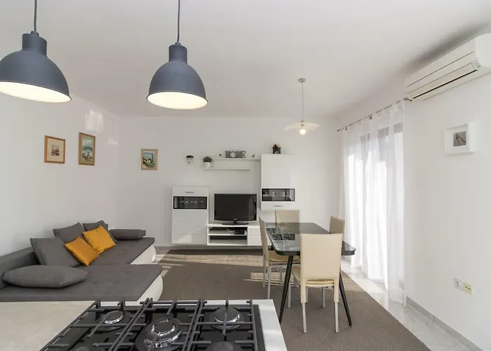 Beautiful Garden By Rent Istria * Porec